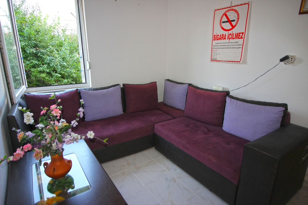 Bozcaada Akdeniz Pansiyon — Bozcaada — photo 3