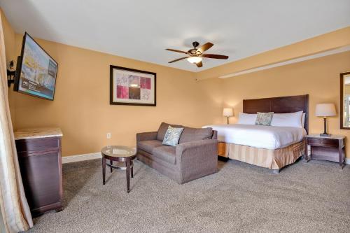 Bodega Bay Inn - photo 9