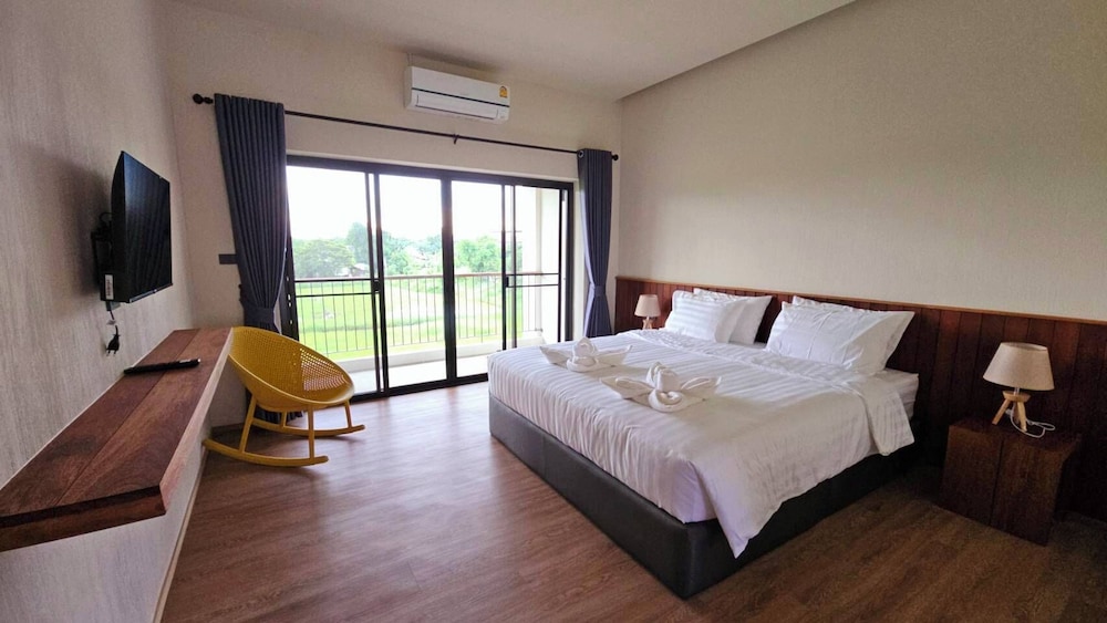 Zenery Lake Resort in Bueng Kan, Thailand