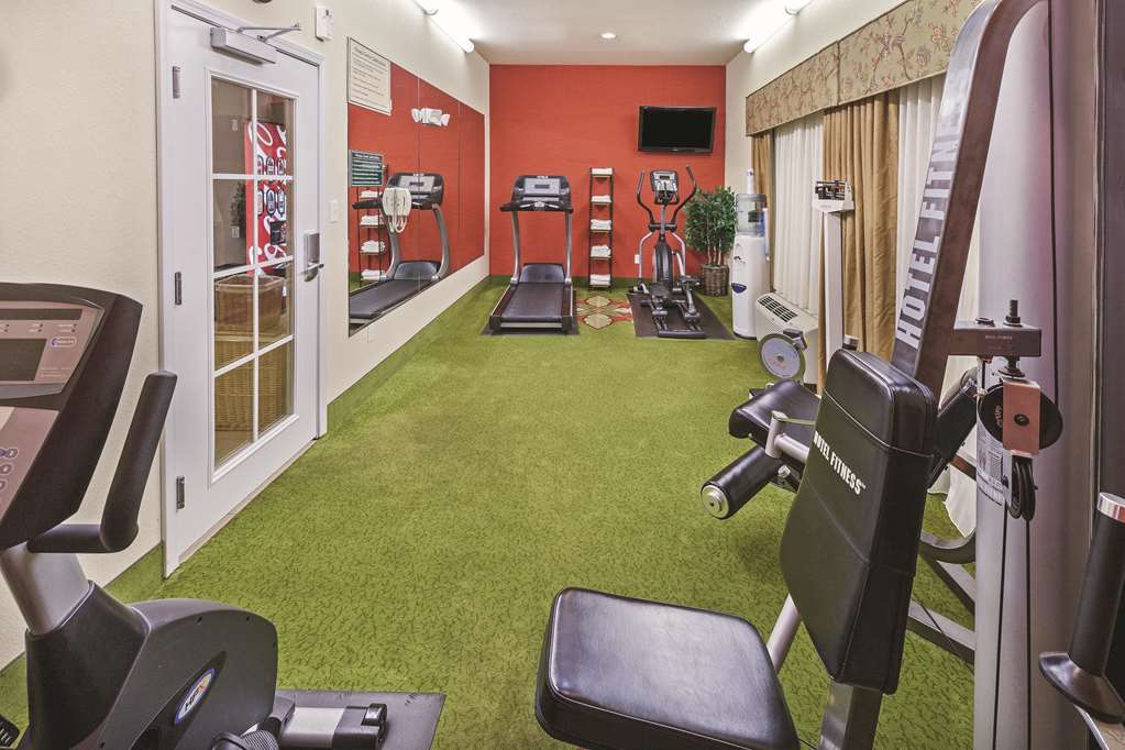 La Quinta Inn & Suites by Wyndham Port Arthur - photo 12