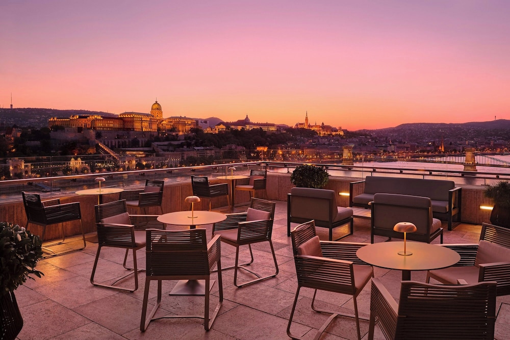 מזון ומשקאות