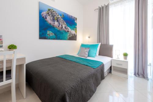 Studio Apartment & Room TEN Free parking