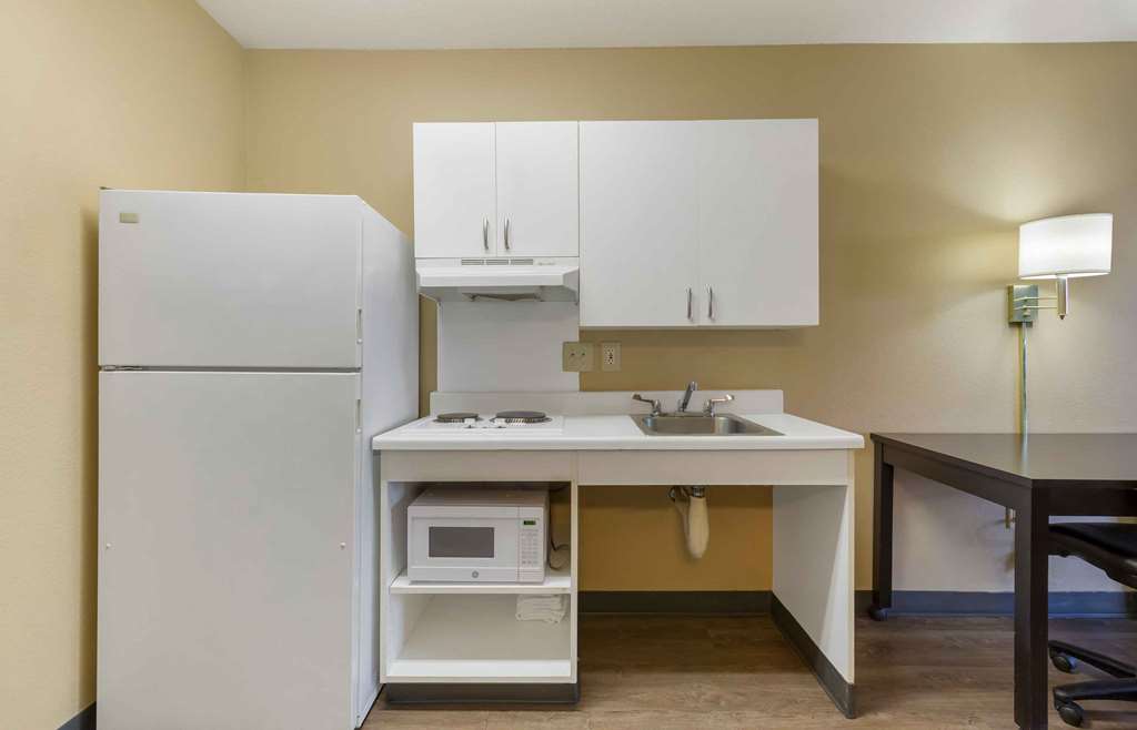 Extended Stay America Chesapeake Churchland Bl - photo 12