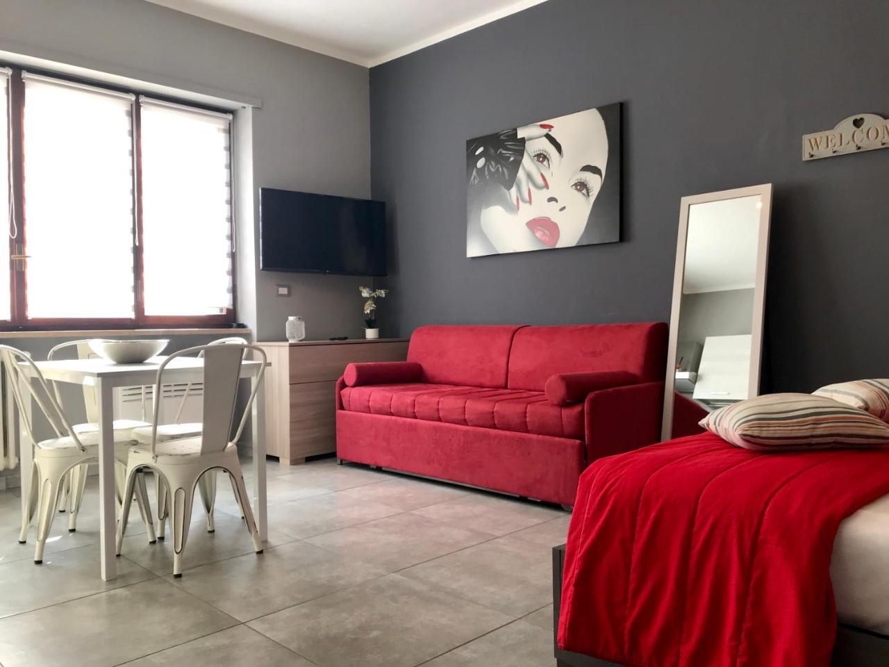 Happyhome Appartamento 4 Posti Letto Rivarolo Canavese — 4-Star Luxury Hotel in Rivarolo Canavese, Italy