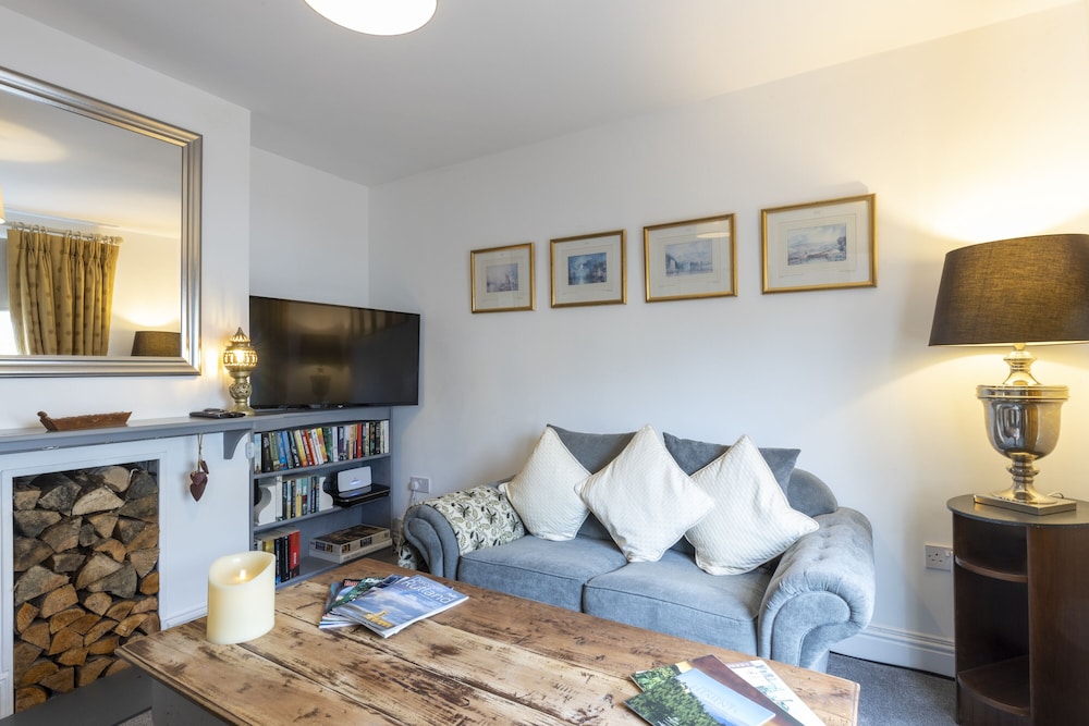 Cozy Nook boutique Cottage — 4-Star Luxury Hotel in Oakham, United Kingdom