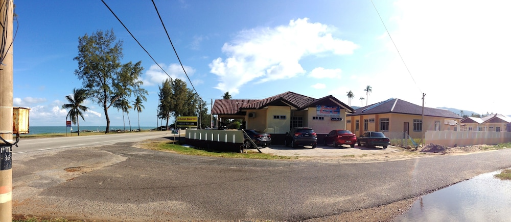 Semarak Beach Inn in Paka, Malaysia