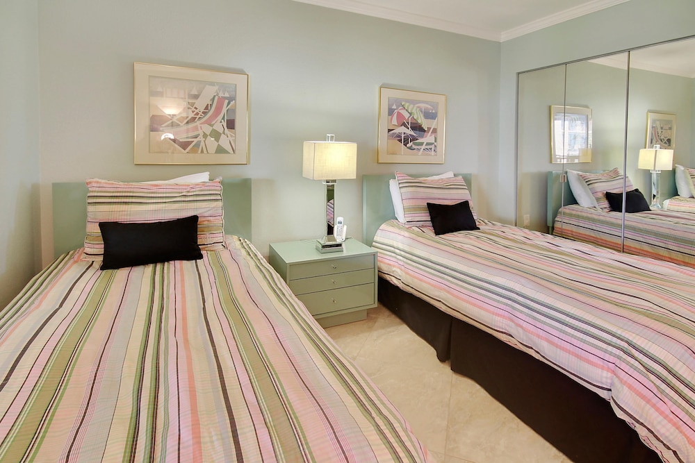 Land's End 11 406 Beach Front Premier - photo 4