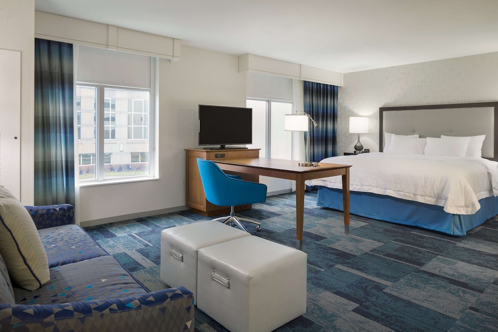 Hampton Inn & Suites Rosemont Chicago O'Hare - photo 13