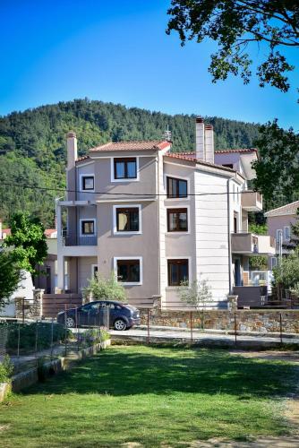 Kavala Luxury House — 4-Star Luxury Hotel in Kavala, Greece