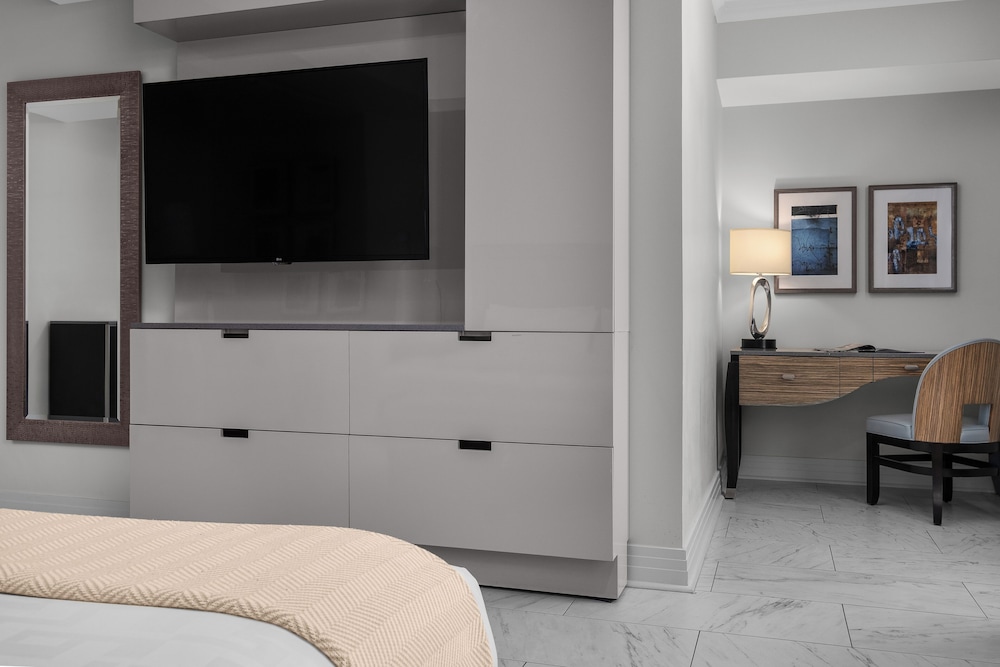 The Jung Hotel and Residences - photo 25
