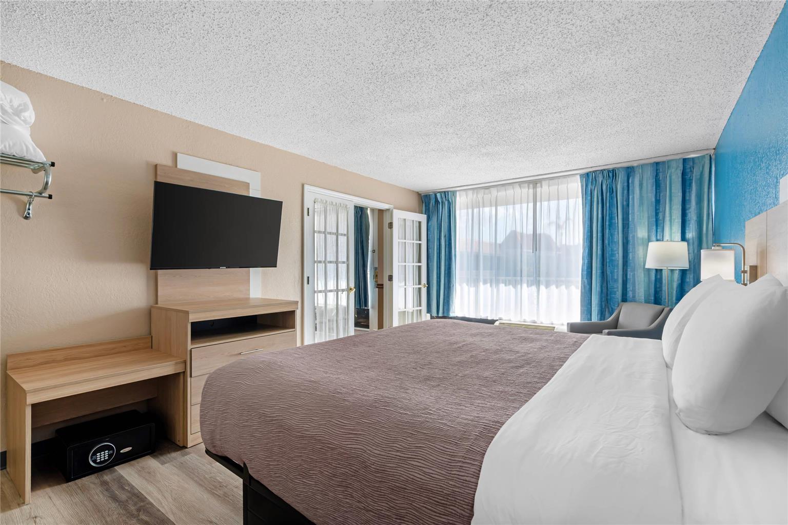 Quality Inn & Suites Conference Center - photo 36