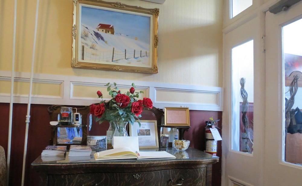 The Roses Heritage Inn — St. John's — photo 2