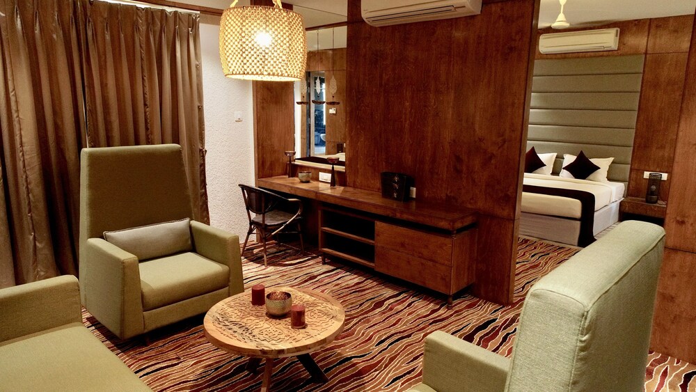 Hotel President Cottage Resort in Jalgaon, India