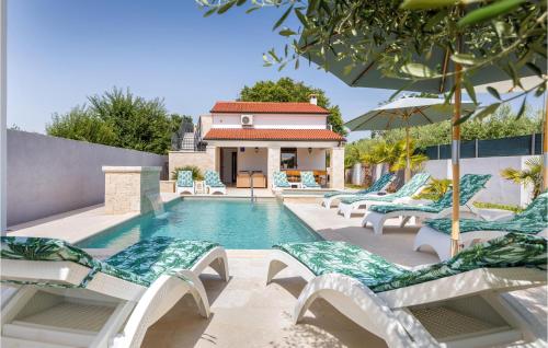 Beautiful Home In Pomer — 4-Star Luxury Hotel in Medulin, Croatia