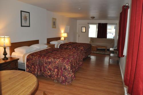Golden Lion Motel - photo 16