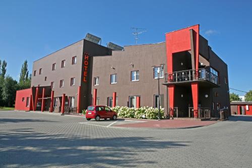 Hotel Altamira — hotel in Piotrkow Trybunalski