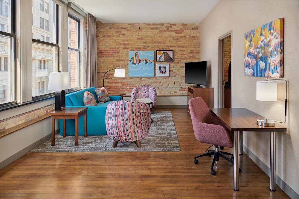 Homewood Suites by Hilton Grand Rapids Downtown - photo 21