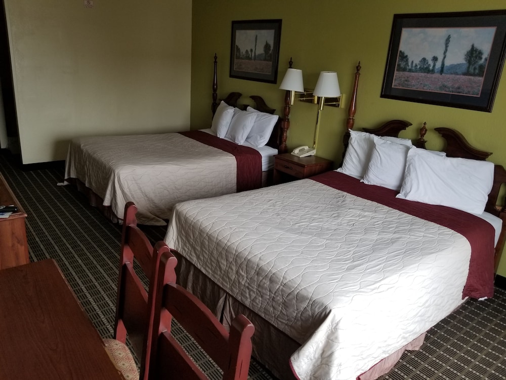 Travelodge by Wyndham Lansing IL - photo 13