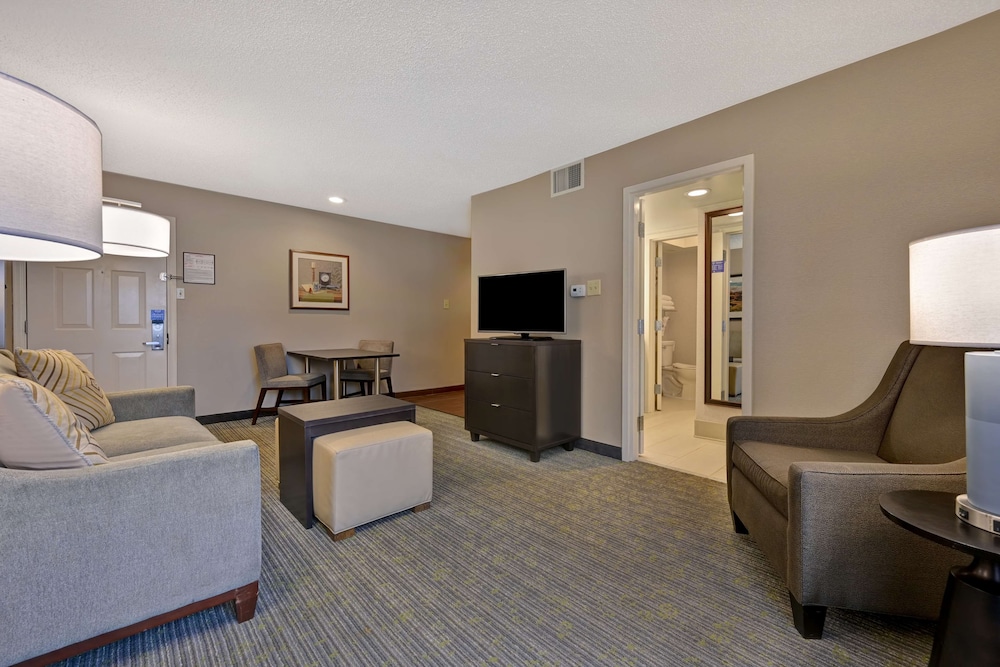 Homewood Suites by Hilton Boulder - photo 25