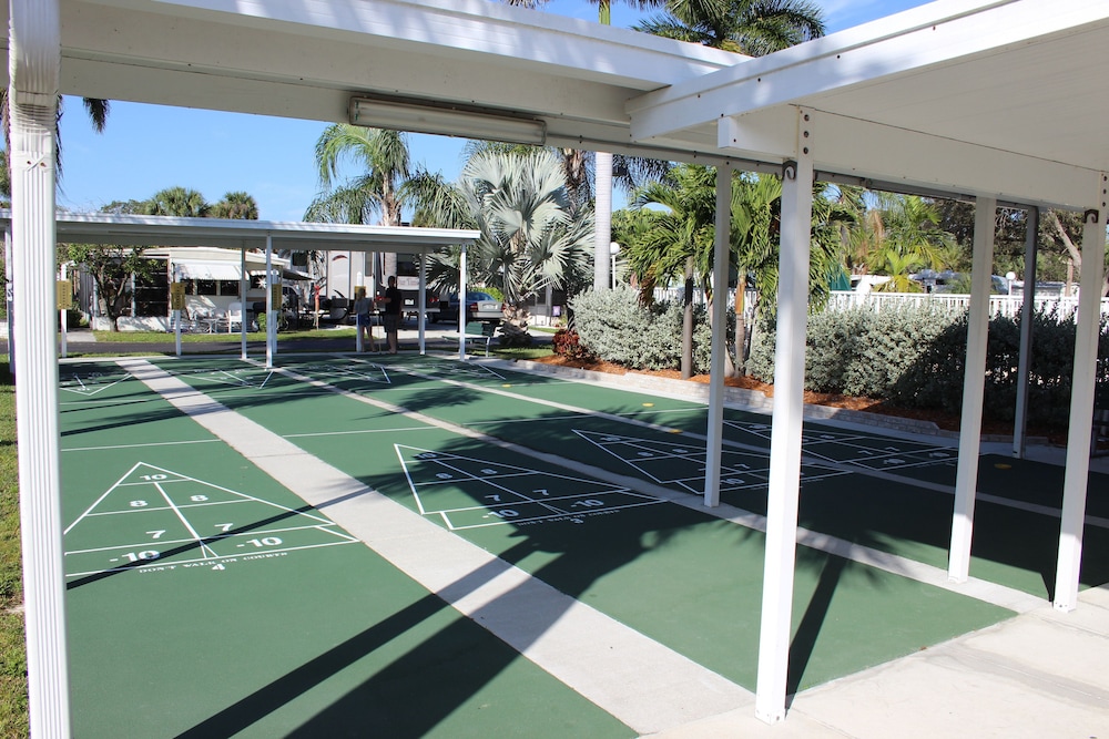 Groves RV Resort - photo 17