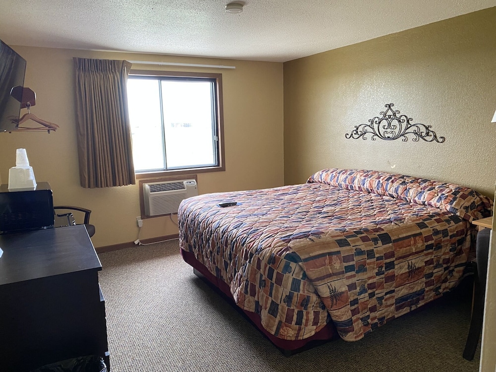 Americas Best Value Inn Kadoka - photo 8