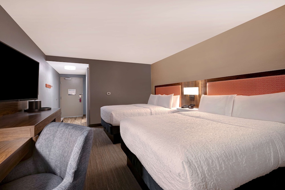 Hampton Inn Crown Point - photo 6