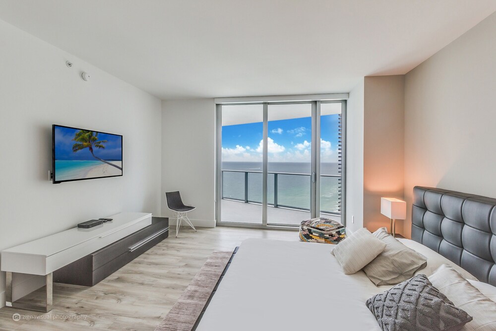 Contemporary Beach Resort Condos - photo 110