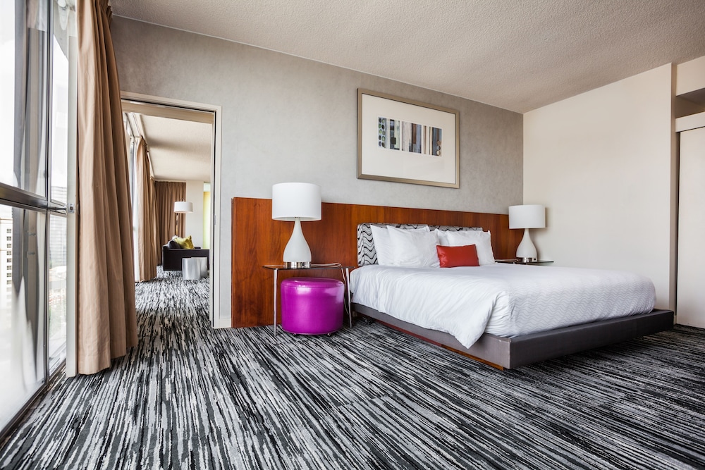 Hotel Derek - photo 14