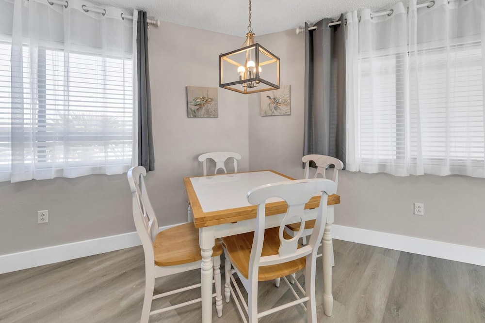 Crystal Village II Unit 16B - photo 27