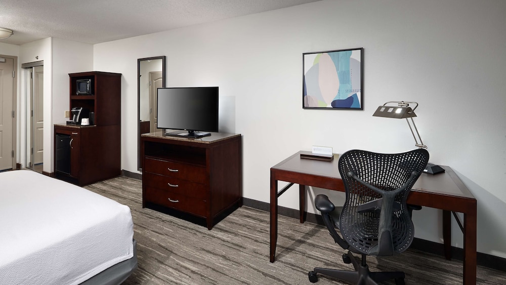 Hilton Garden Inn Merrillville - photo 20