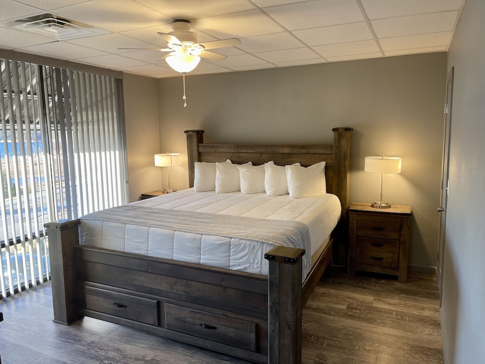 Lake Norfork Inn - photo 18