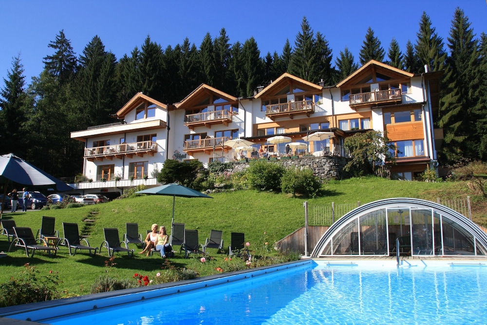 Gartenhotel Rosenhof Kitzbuehel — hotel in Oberndorf In Tirol