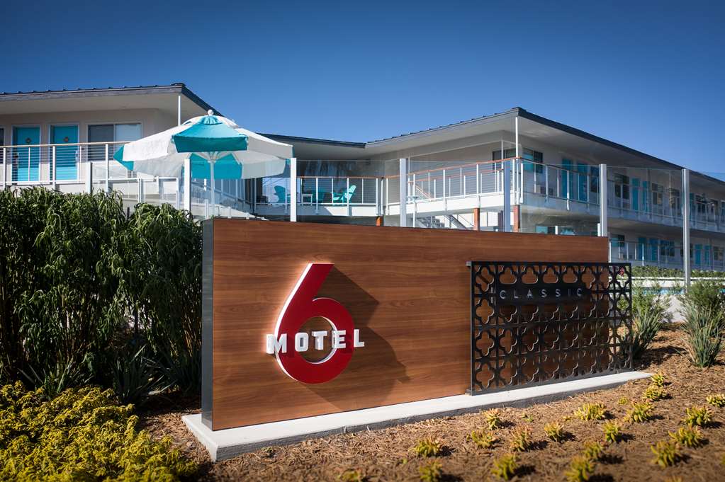 Motel 6 Santa Barbara CA Beach - photo 3