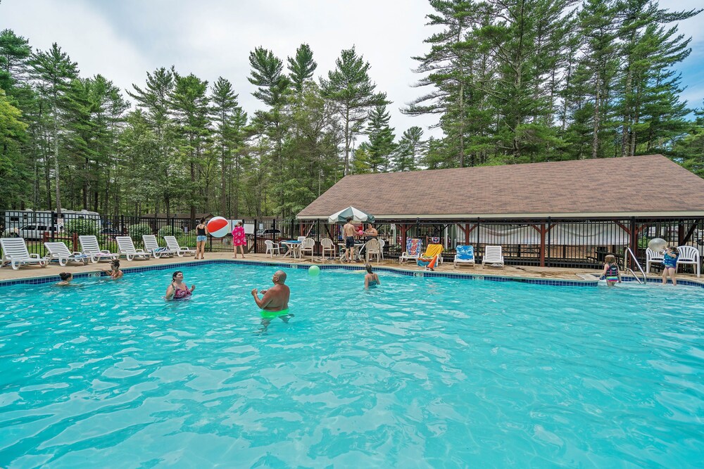 Gateway to Cape Cod RV Resort - photo 10