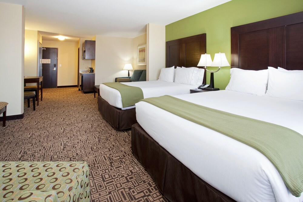 Holiday Inn Express Hotel & Suites Richfield by IHG - photo 14