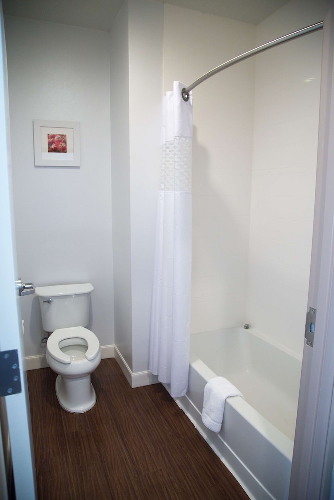 Hampton Inn & Suites McKinney - photo 26