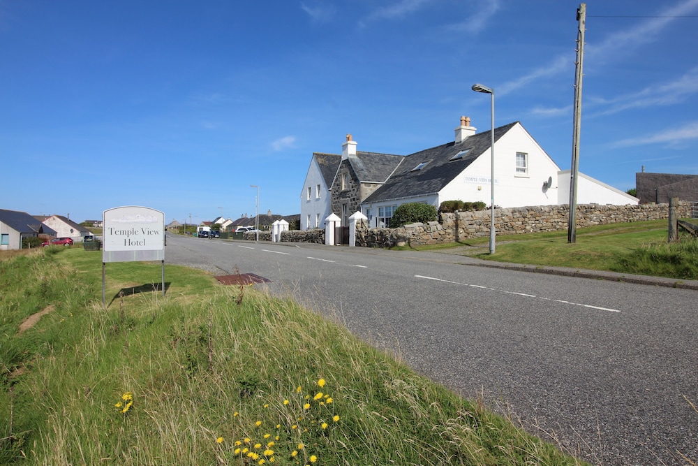 Temple View Hotel — Isle Of North Uist