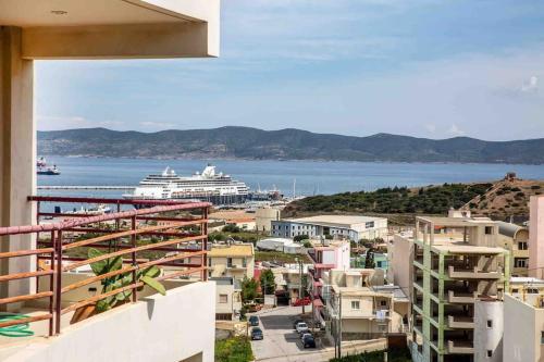 Lavrio Olympic Marine Seaview 2bdr Apt — 4-Star Luxury Hotel in Lavrio, Greece