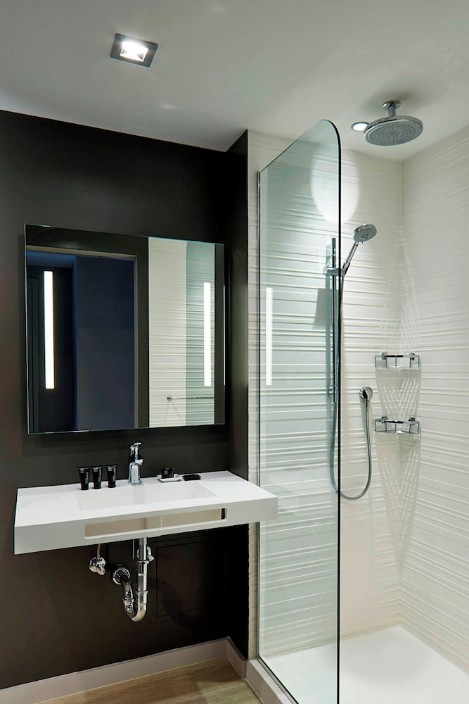 AC Hotel by Marriott Miami Beach - photo 31