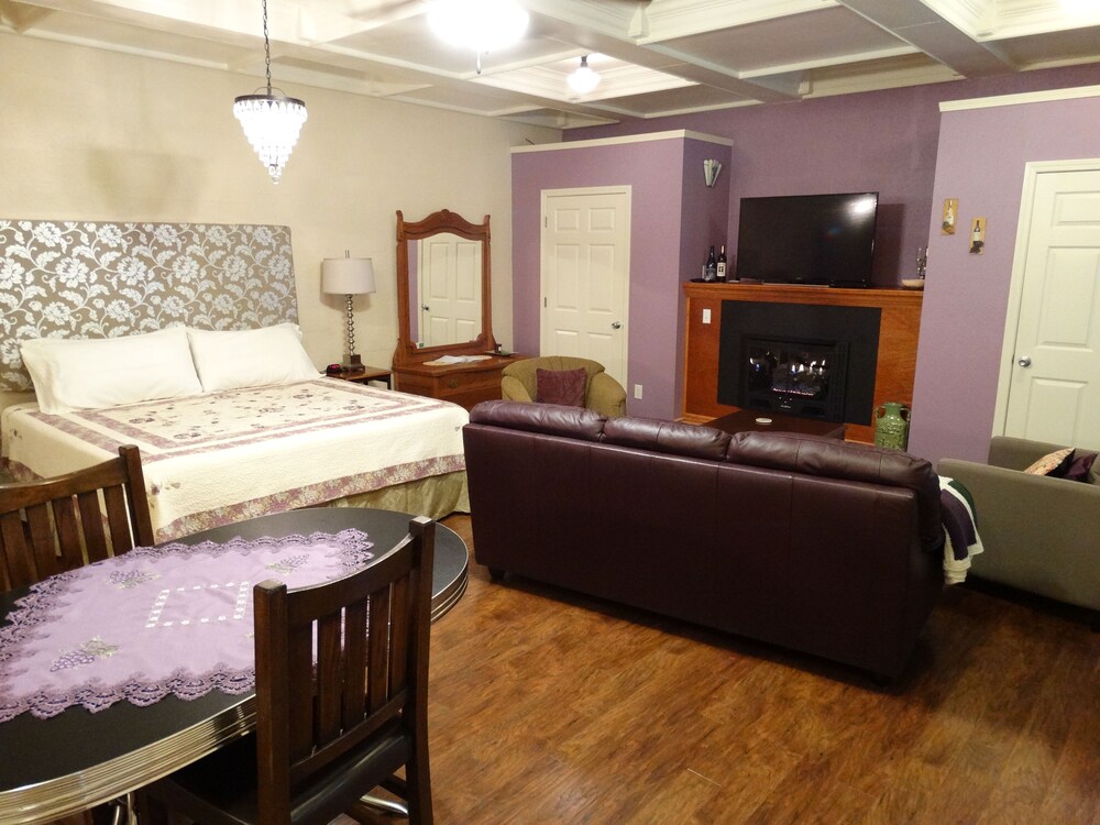 Davie School Inn - photo 31