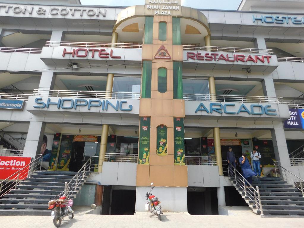 Hotel Da Ville in Abbottabad, Pakistan