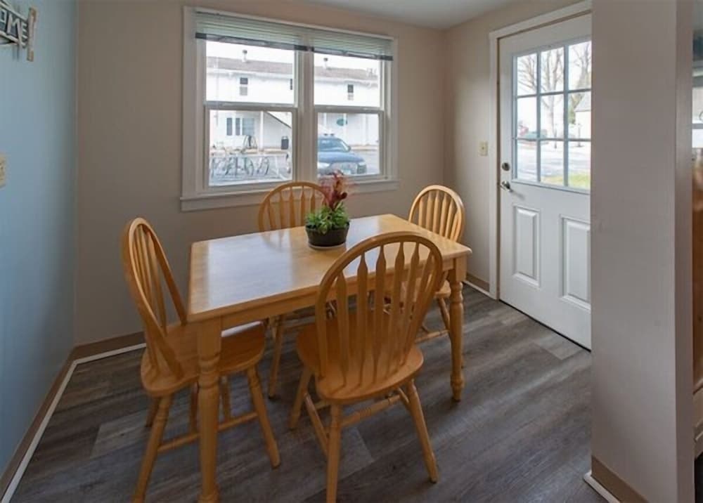 Edgewater Resort - photo 48