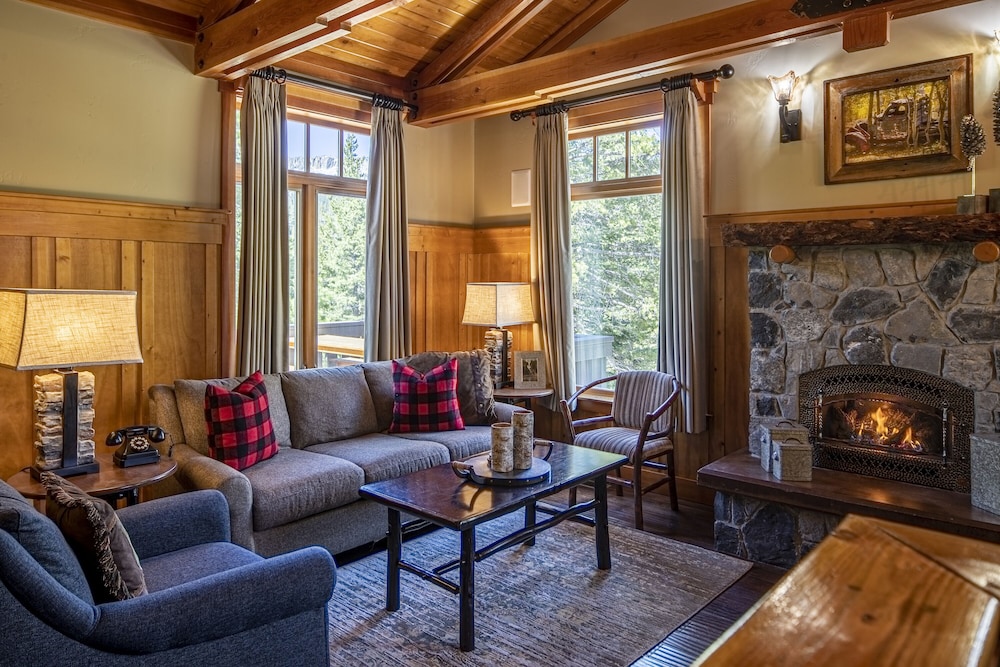 Tamarack Lodge and Resort - photo 20