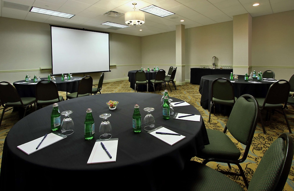 DoubleTree by Hilton Mahwah - photo 34