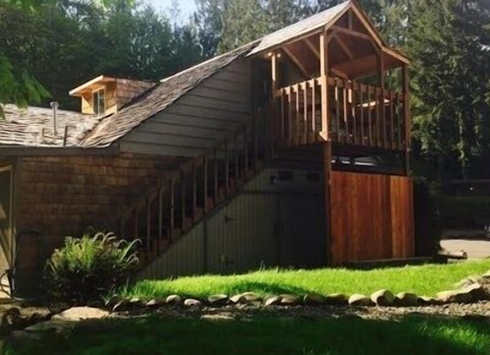 Robin Hood Village Resort - photo 8