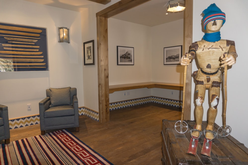 The Blake at Taos Ski Valley - photo 2