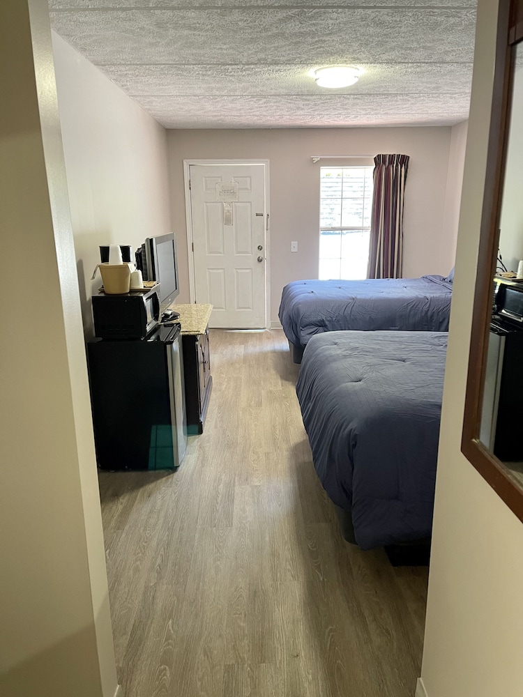 Smoky View Inn - photo 4