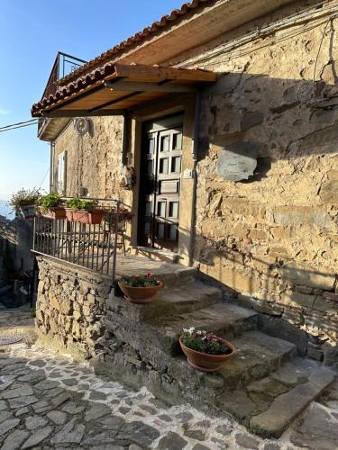Domus Petra — hotel in Trentinara