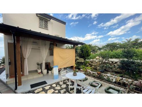 Jacaranda Valley - carbon neutral hotel in Hanoi