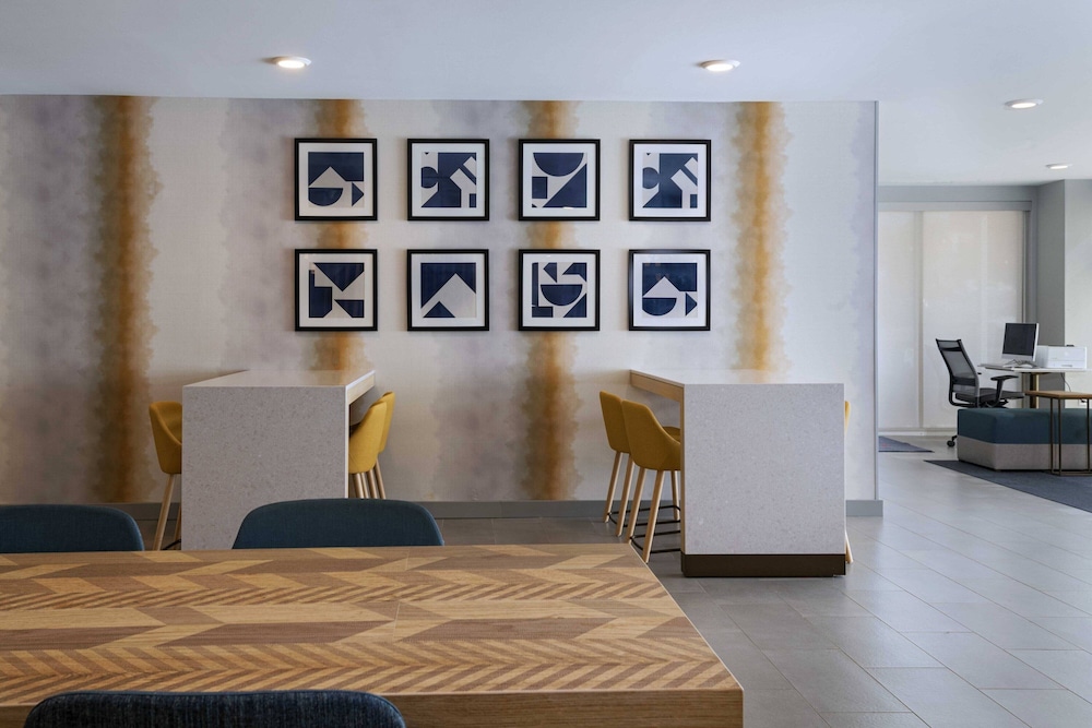 TownePlace Suites by Marriott Brentwood - photo 20